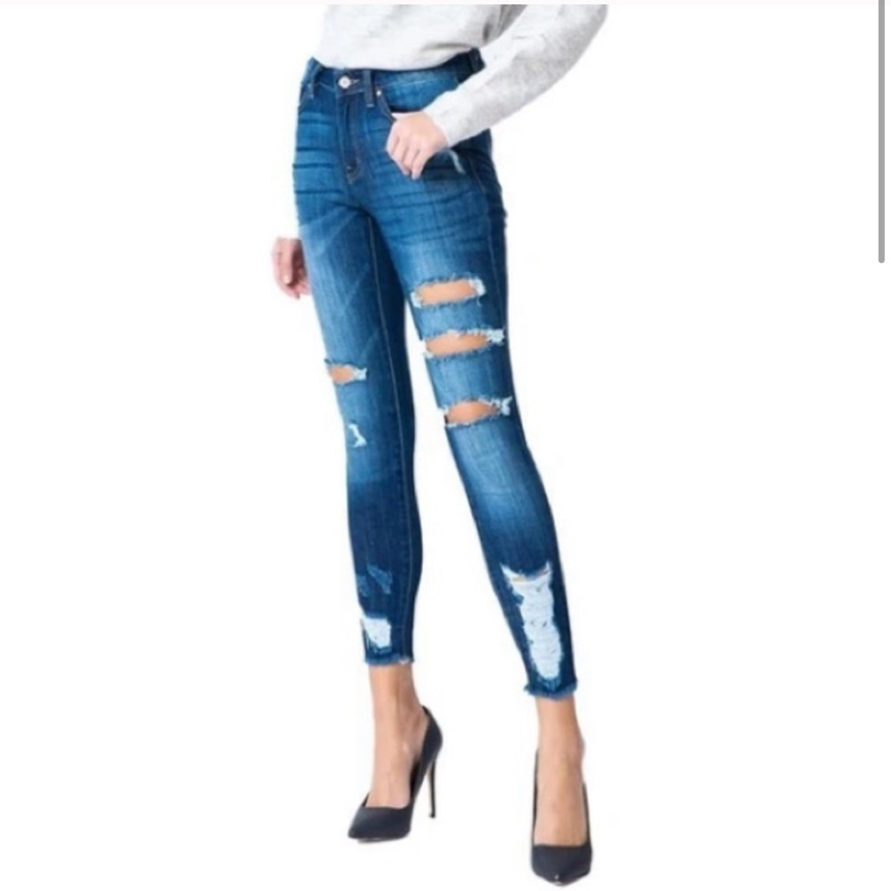 Kancan Mid Rise Distressed Skinny Ankle Jeans NWT